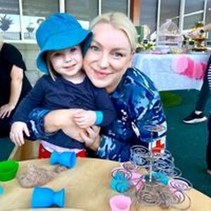 rebeccalorraine82 avatar