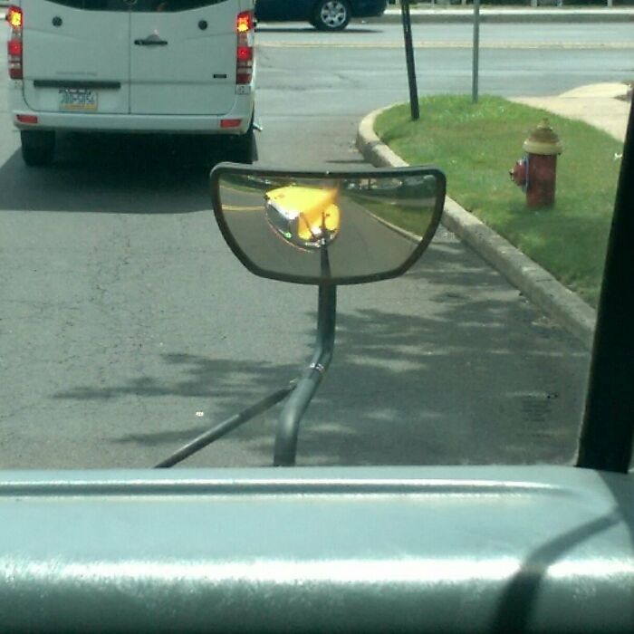 Mirror looking like a bus selfie 
