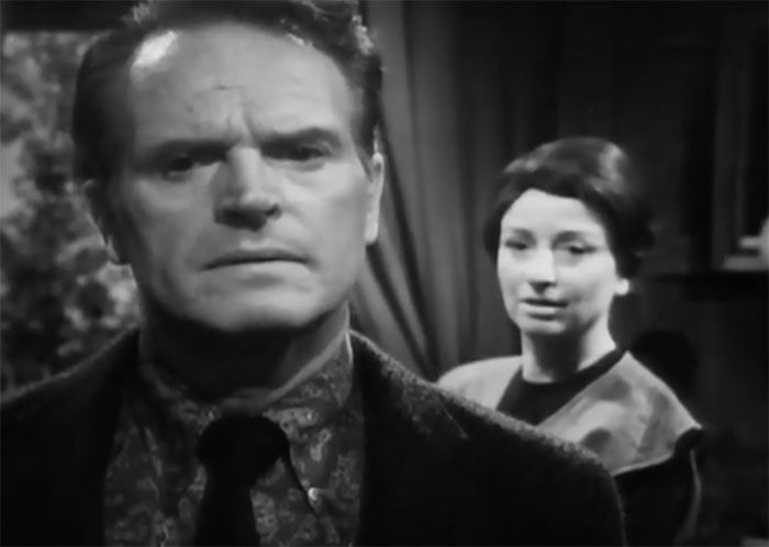 Jonathan looking in Dark Shadows