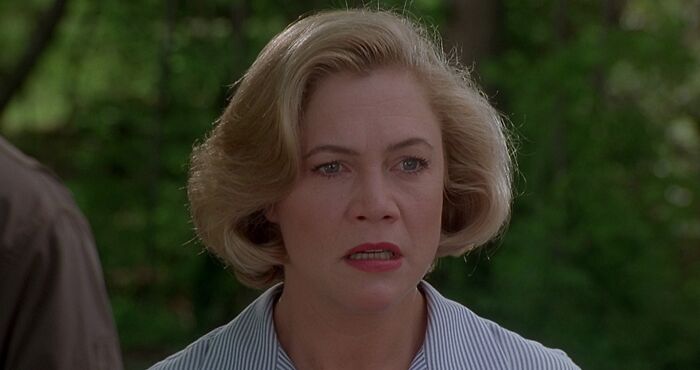 Scene from "Serial Mom" movie