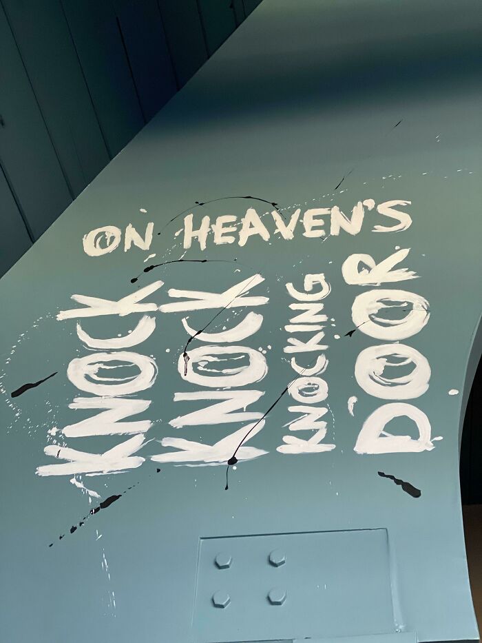 On Heavens Knock Knock Knocking Door