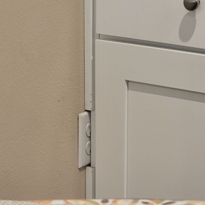 Mi abuela compró una casa que fue construída en 2018, me acabo de dar cuenta de esto…