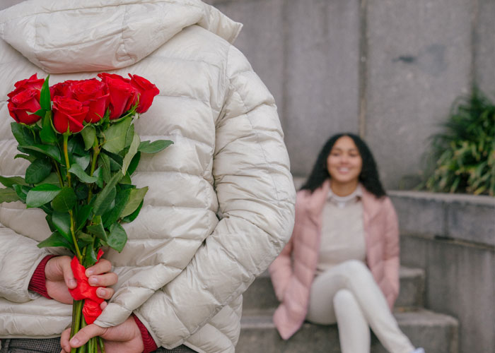 34 Subtle Red Flags That Indicate Someone Is A Bad Person