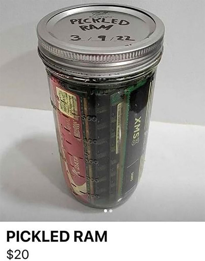 Random-Weird-Pictures-By-Things-In-Places