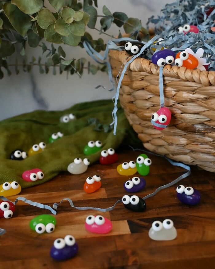 Artist Uses Food To Make Art And The Result Will Make You Laugh Out Loud