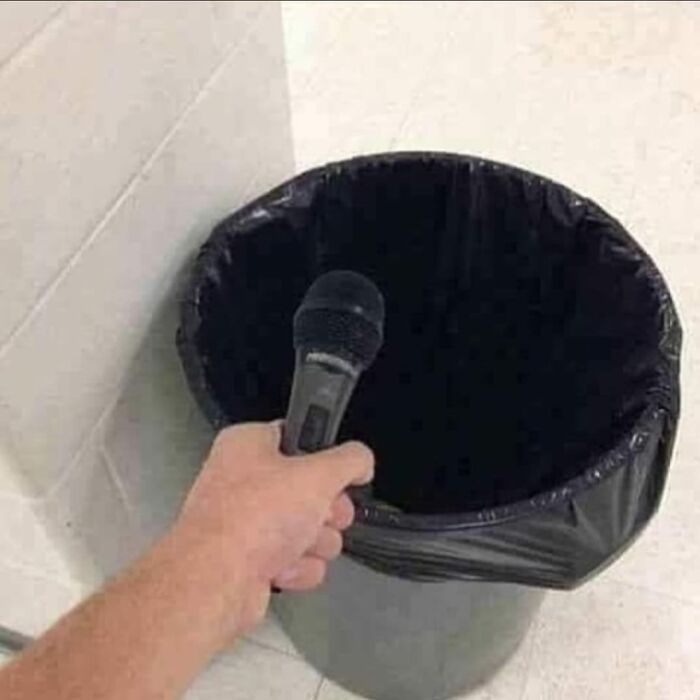 Funny-Low-Quality-Stories