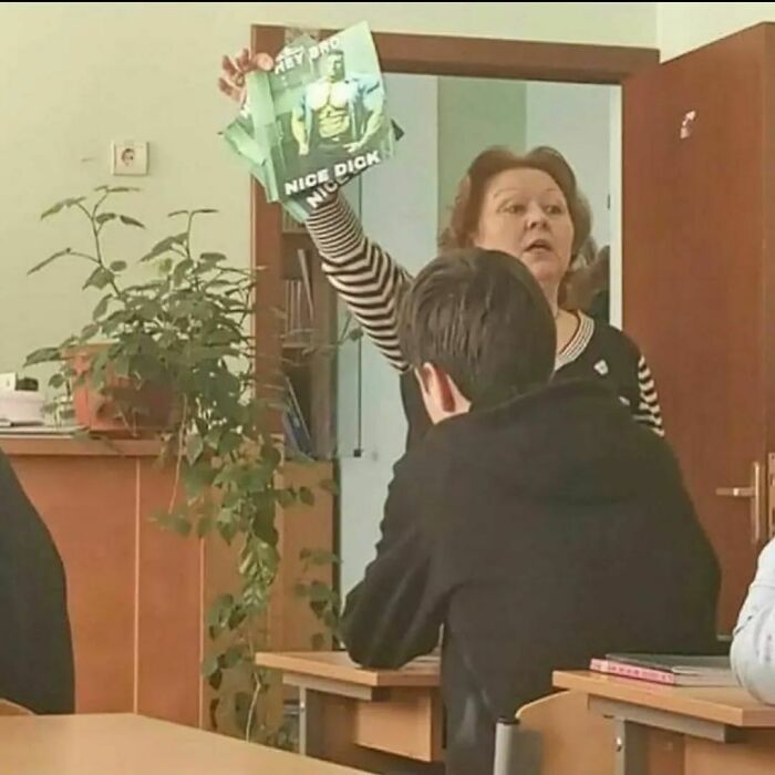 Funny-Low-Quality-Stories