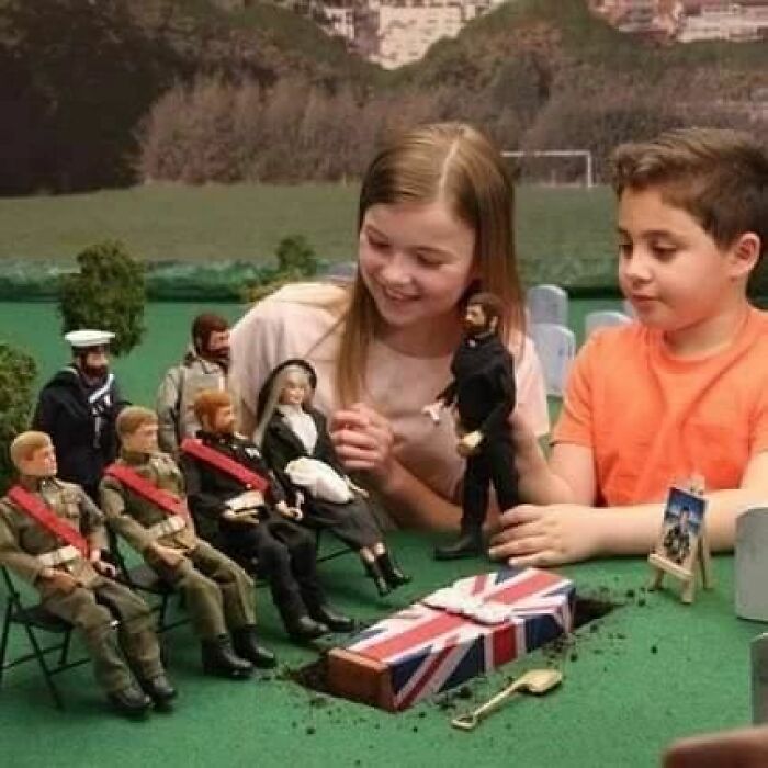 #humansoflatecapitalism