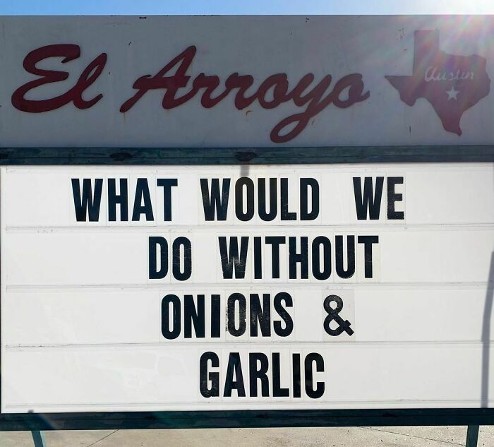 Hillarious-Restaurant-Signs-Elarroyo