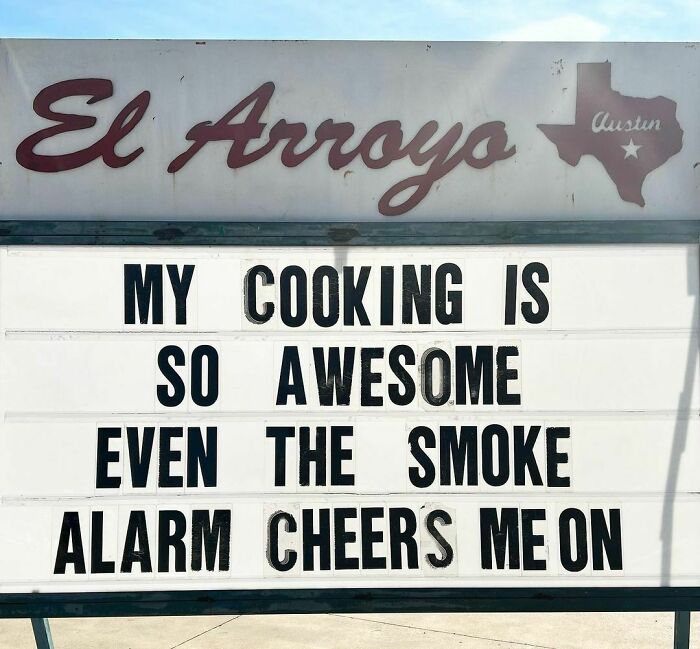 Hillarious-Restaurant-Signs-Elarroyo