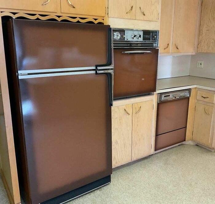 The Listing Sheet Did Say Matching Appliances…
