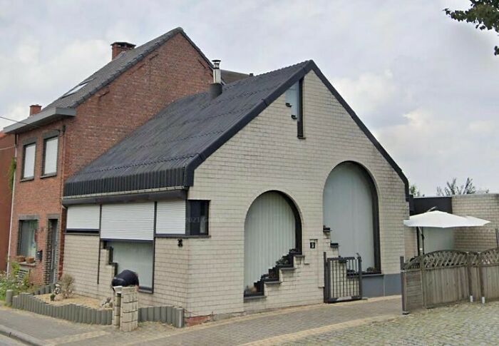 Owner: I Like To Stare Through The Window Architect: Say No More