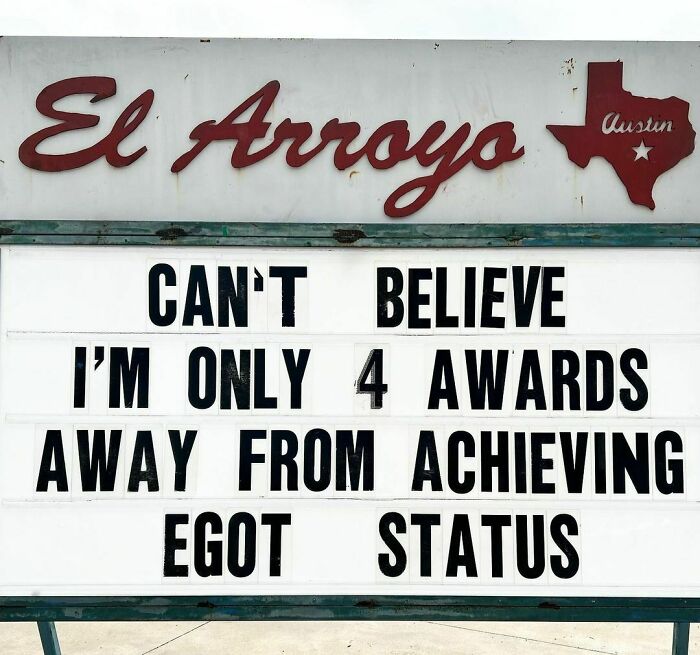 Hillarious-Restaurant-Signs-Elarroyo