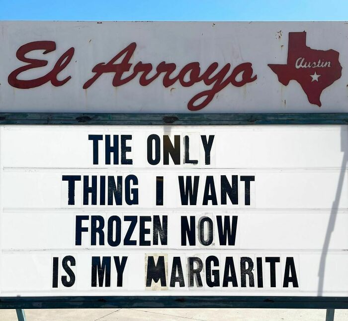 Hillarious-Restaurant-Signs-Elarroyo