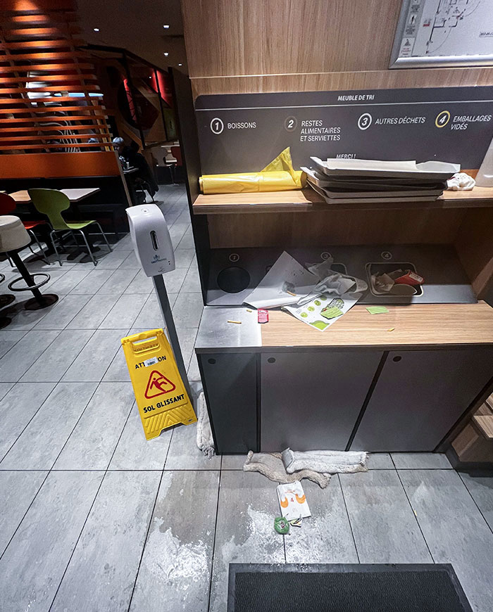 Capital Punishment For People Who Treat Service Workers Like Pigs