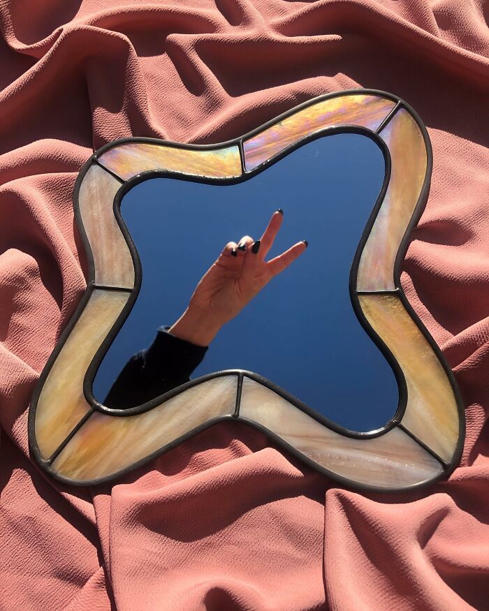 Meet The Psychedelic Mirrors Of An La Artist
