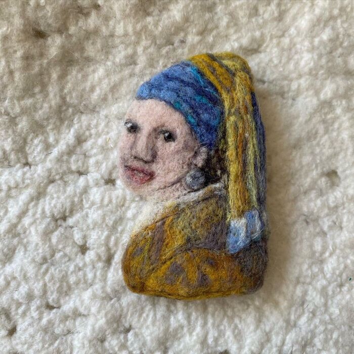 This Instagram Account Honors The Painting "Girl With A Pearl Earring "