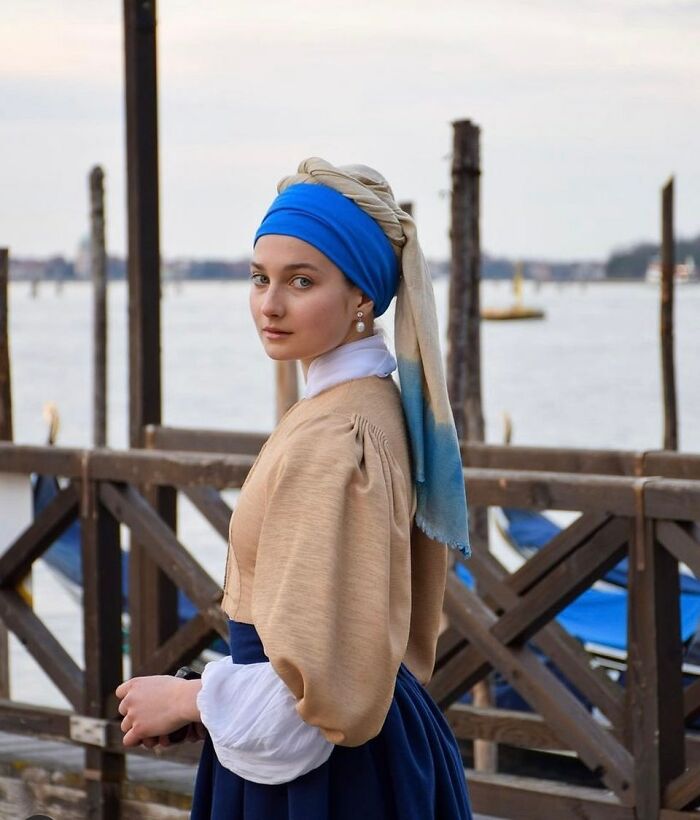 This Instagram Account Honors The Painting "Girl With A Pearl Earring "
