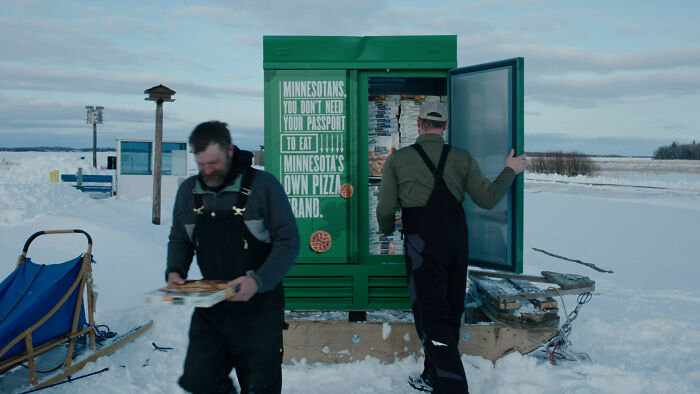 The Great Frozen Pizza Expedition: We Crossed Two Borders By Dog Sled To Bring Frozen Pizza To Residents Of Angle Inlet
