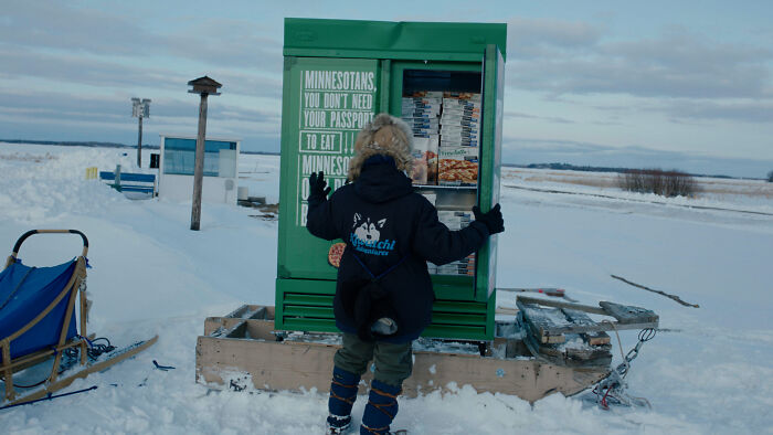 The Great Frozen Pizza Expedition: We Crossed Two Borders By Dog Sled To Bring Frozen Pizza To Residents Of Angle Inlet