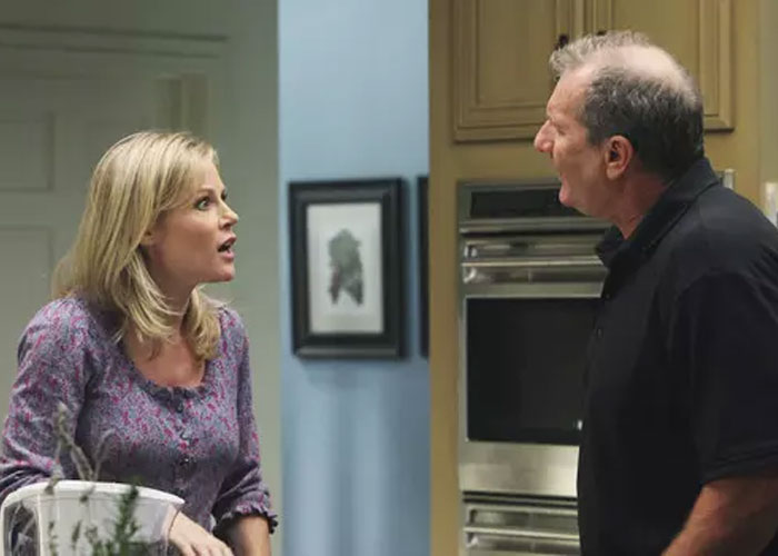 "What 100% Ruins A Movie For You Every Time?" (30 Answers)