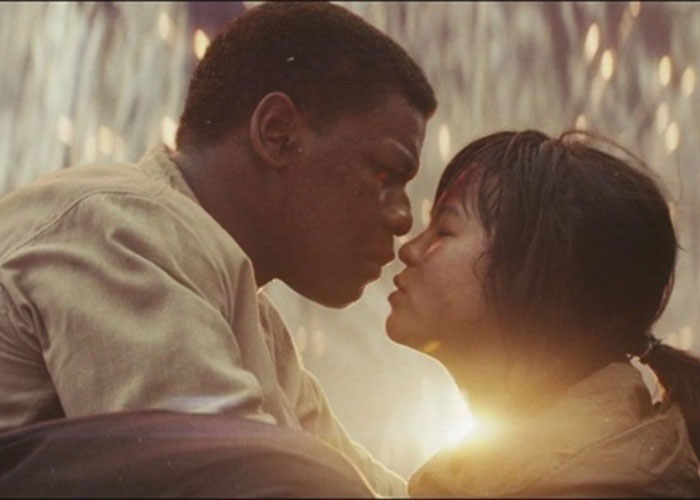 "What 100% Ruins A Movie For You Every Time?" (30 Answers)