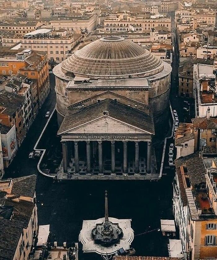 The Roman Pantheon