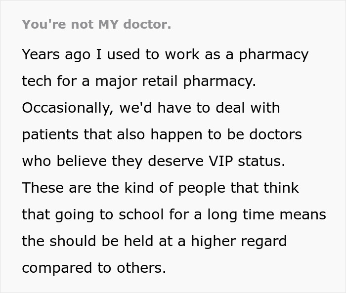 Pharmacist Is Unfazed By Entitled Customer Wanting To Get A Lower Price And Be Addressed As Doctor, Puts Him In His Place Pharmacist Is Unfazed By Entitled Customer Wanting To Get A Lower Price And Be Addressed As Doctor, Puts Him In His Place