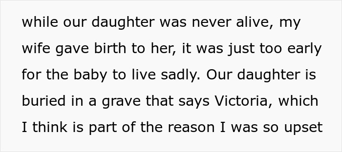 Man Calls His Sister "An Evil Human Being" After Finding Out Her Baby Is Named The Same As His Stillborn Daughter, Asks If He’s The Jerk Man Calls His Sister "An Evil Human Being" After Finding Out Her Baby Is Named The Same As His Stillborn Daughter, Asks If He’s The Jerk