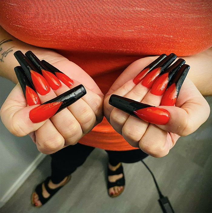 Bright and extra long fingernails