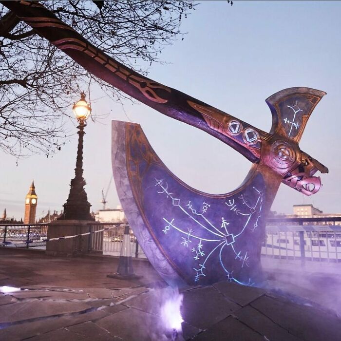 50 Times Marketing Specialists Stepped Up Their Game And Surprised People With These Cool Outdoor Adverts