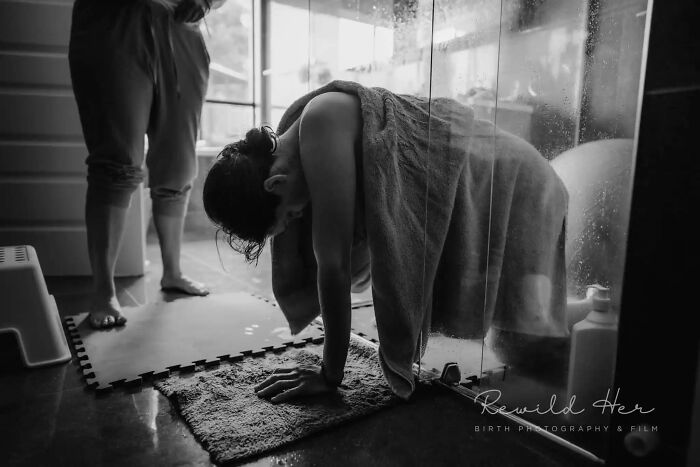 Best In Labor: Documentary: "Drowning In Exhaustion", Laura Brink, Australia