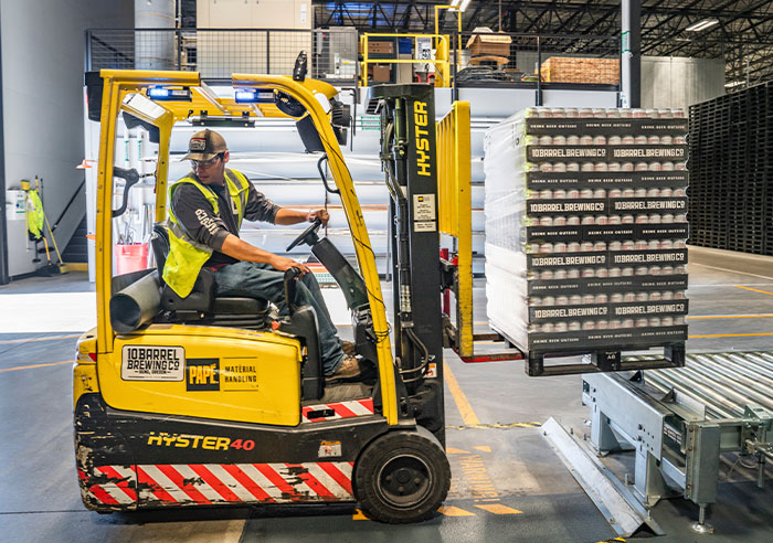 "Cabinet Door Was Left Open In Room": Employees Keep Reporting Ridiculous Safety Violations, This Guy Figures Out Why