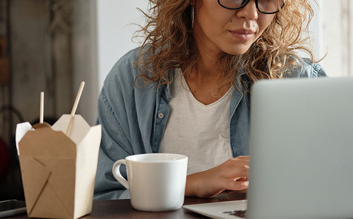 "I Stood Up And Announced I Was Going On Lunch": Employee Goes To HR After Manager Tells Her She Can't Have A Lunch Break