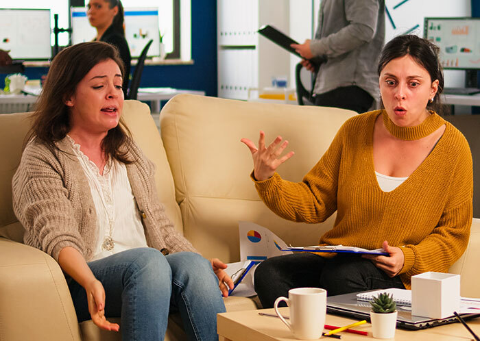 Entitled Mom Breaks Into Hysterics After Child-Free Coworker Refuses To Give Up Her Holiday, The Internet Applauds