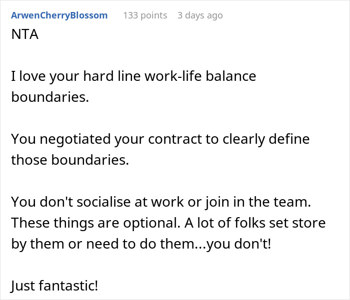 Childfree Coworker Says She Has Plans Instead Of Helping Colleague, Defends Herself Online After Colleague Catches Her Having A Solo Picnic