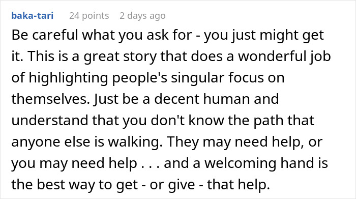 Patient Calls This Nurse's Wig "Unprofessional", Regrets It When She Takes It Off