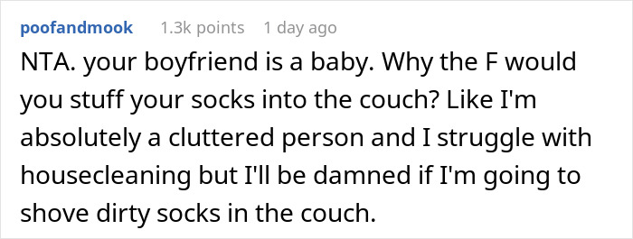 Guy Gets Tired Of His Boyfriend's Socks Being Scattered All Over Their Home, "Unionizes" With Their Dogs Against Him