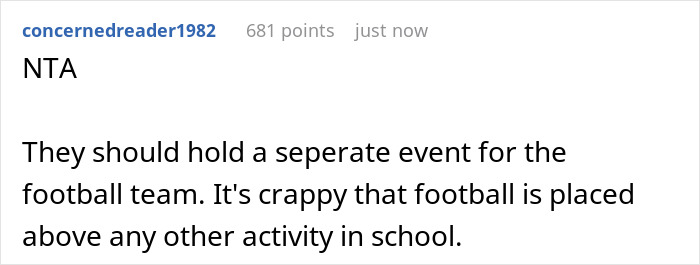 Dad Of A Cheerleader Agrees To Let School Use His Property For Their Fundraising Event, Takes His Promise Back When The Focus Shifts To The Football Team Dad Of A Cheerleader Agrees To Let School Use His Property For Their Fundraising Event, Takes His Promise Back When The Focus Shifts To The Football Team