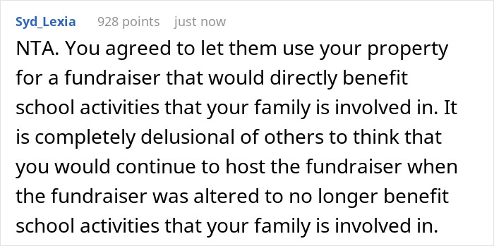 Dad Of A Cheerleader Agrees To Let School Use His Property For Their Fundraising Event, Takes His Promise Back When The Focus Shifts To The Football Team Dad Of A Cheerleader Agrees To Let School Use His Property For Their Fundraising Event, Takes His Promise Back When The Focus Shifts To The Football Team