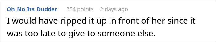 Person Gives Away 1 Ballet Ticket For Free, Karen Shows Up With Her Husband, Demands Someone Give Up Their Seat For Him