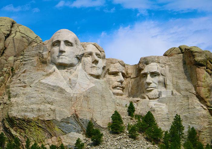 “Nobody Lives There”: 30 Americans Reveal The Most Brutal And Hilarious Stereotypes They Hold About Each State