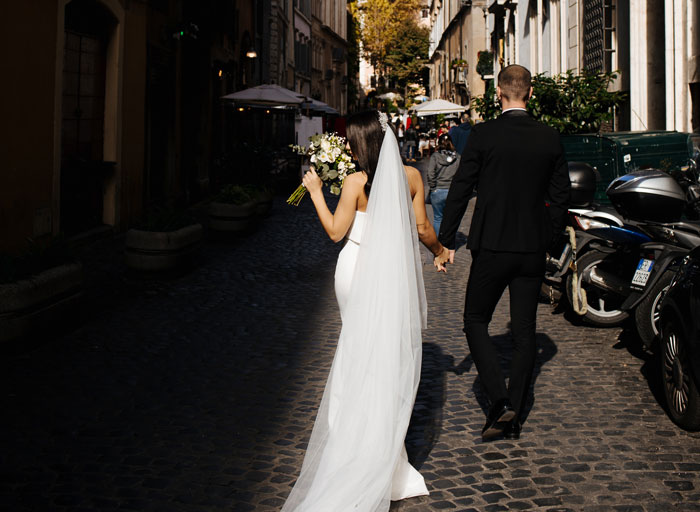 &ldquo;AITA For Not Reinviting My Sister And Her Family To My Wedding After We Changed It?&rdquo;