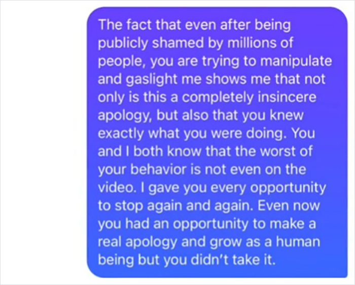 Tourist Is Disgusted By Blatant Racism On Train, Films Women's Behavior And The Internet Doesn't Hold Back After They Find Them