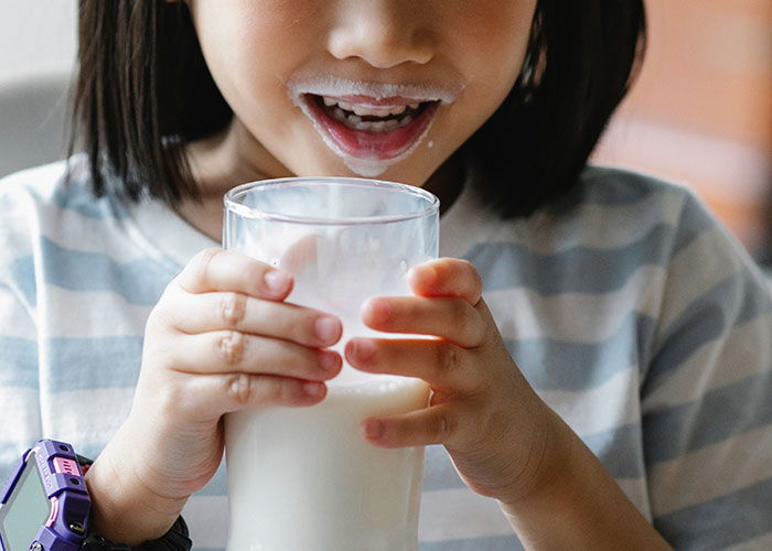 30 Harmless Psychological Tricks People Use On Others To Get What They Want