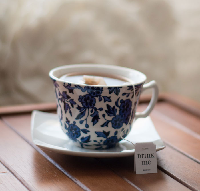 A cup of tea with teabag in it 