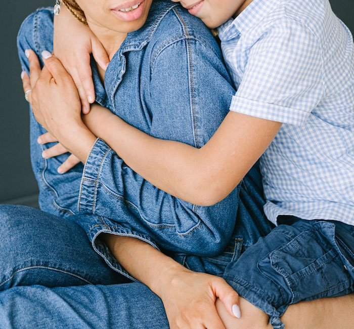 Mom Is Disgusted With Kids&rsquo; Lack Of Grief Over Their Late Stepfather, Their Real Dad Steps In To Bring Her Back To Earth