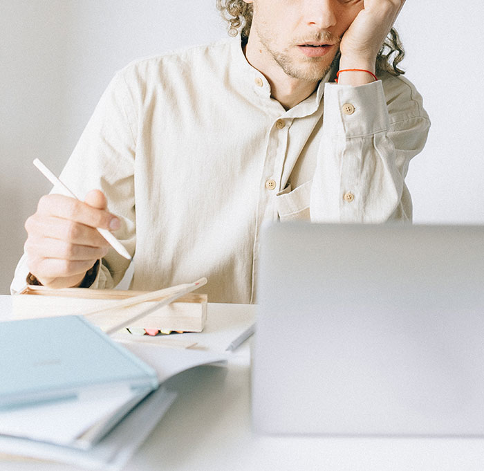 Hustle Culture Is Becoming A Thing Of The Past, Making Older Generations Confused, But This Person Gives A Very Simple Explanation