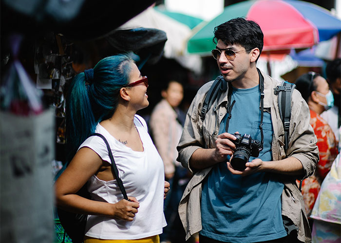 &ldquo;She Told Her In Perfect English That She Didn&rsquo;t Speak English&rdquo;: French Worker Refuses To Serve An American, Regrets It When She Comes Back With Her French Husband