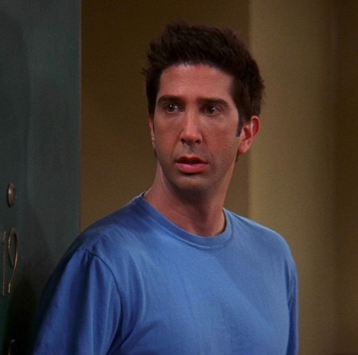 Ross Geller wearing blue t-shirt 